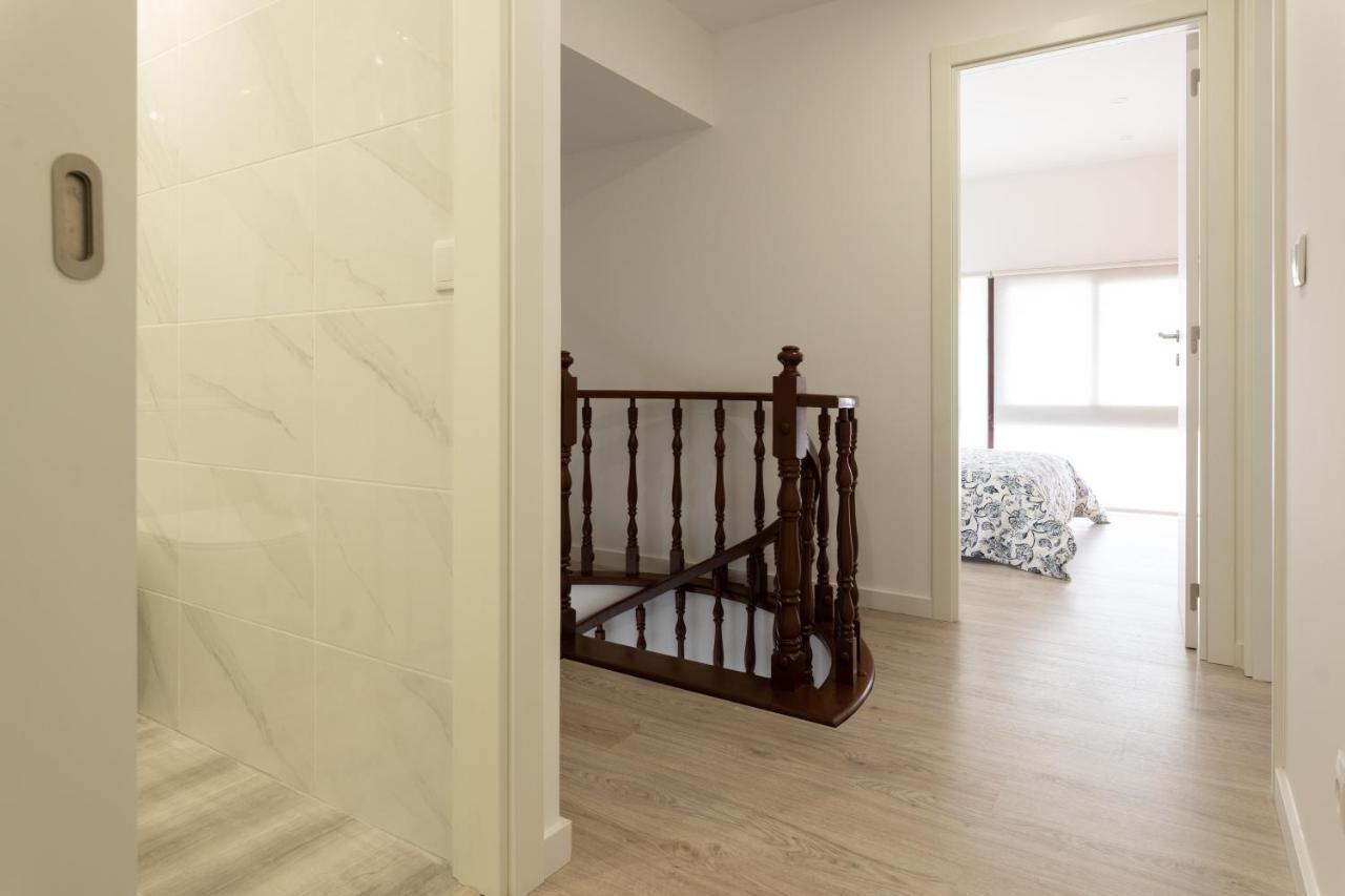 Апартаменты Lua Azul Apartamento Вила-Нова-ди-Гая Экстерьер фото